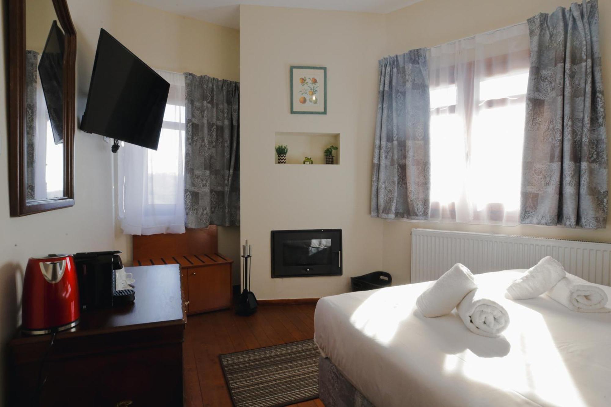 Aurora-Inn Makrinitsa Bagian luar foto